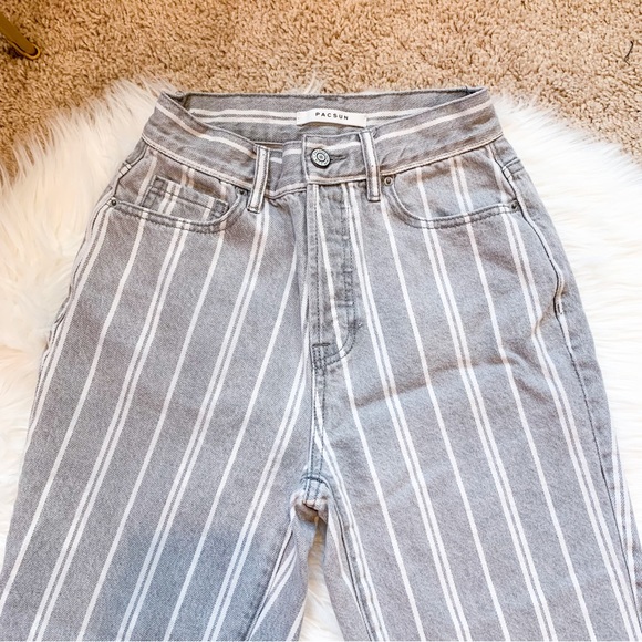 PacSun High Rise Straight Leg Gray White Striped Raw Hem Ankle Length Jeans - Picture 4 of 8